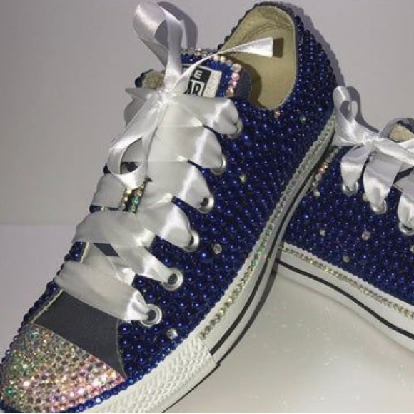 Fit like 8 Converse full bling Low-Top Sneaker RARE FIND - Picture 1 of 16